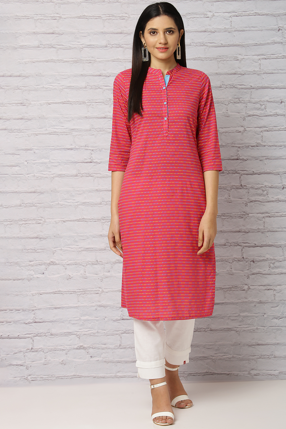 Pink Cotton And Cambric Straight Kurta image number 1