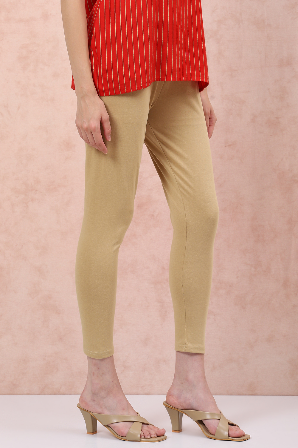 Beige Cotton Legging image number 2