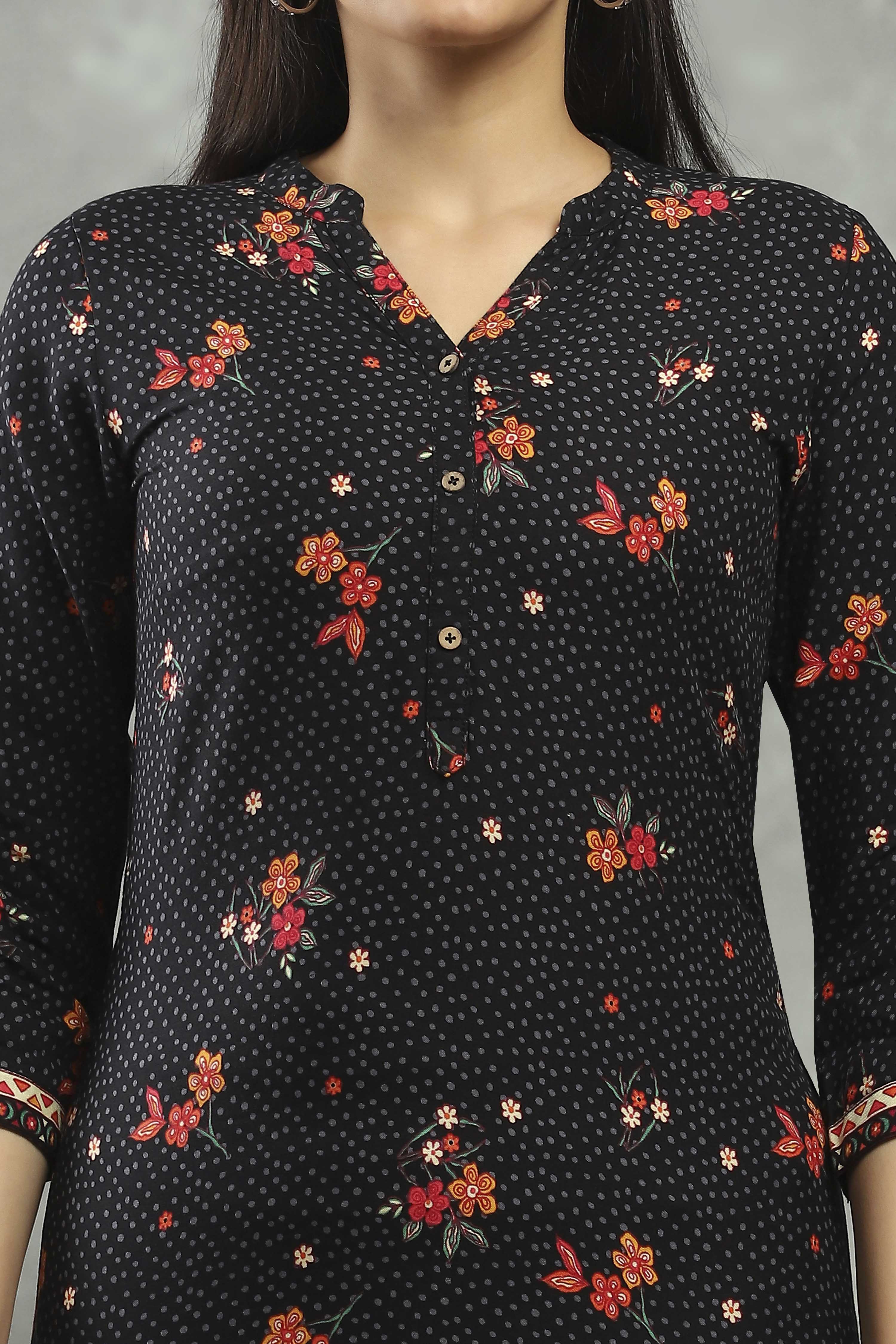 Black Viscose Straight Kurta Pants Set image number 1