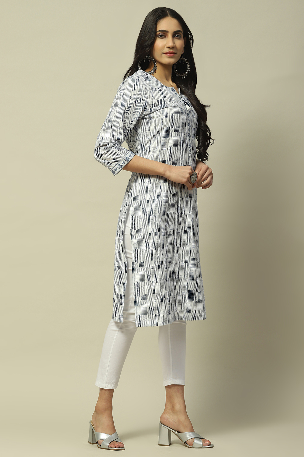 Indigo Blue Cambric Staight Kurta image number 4