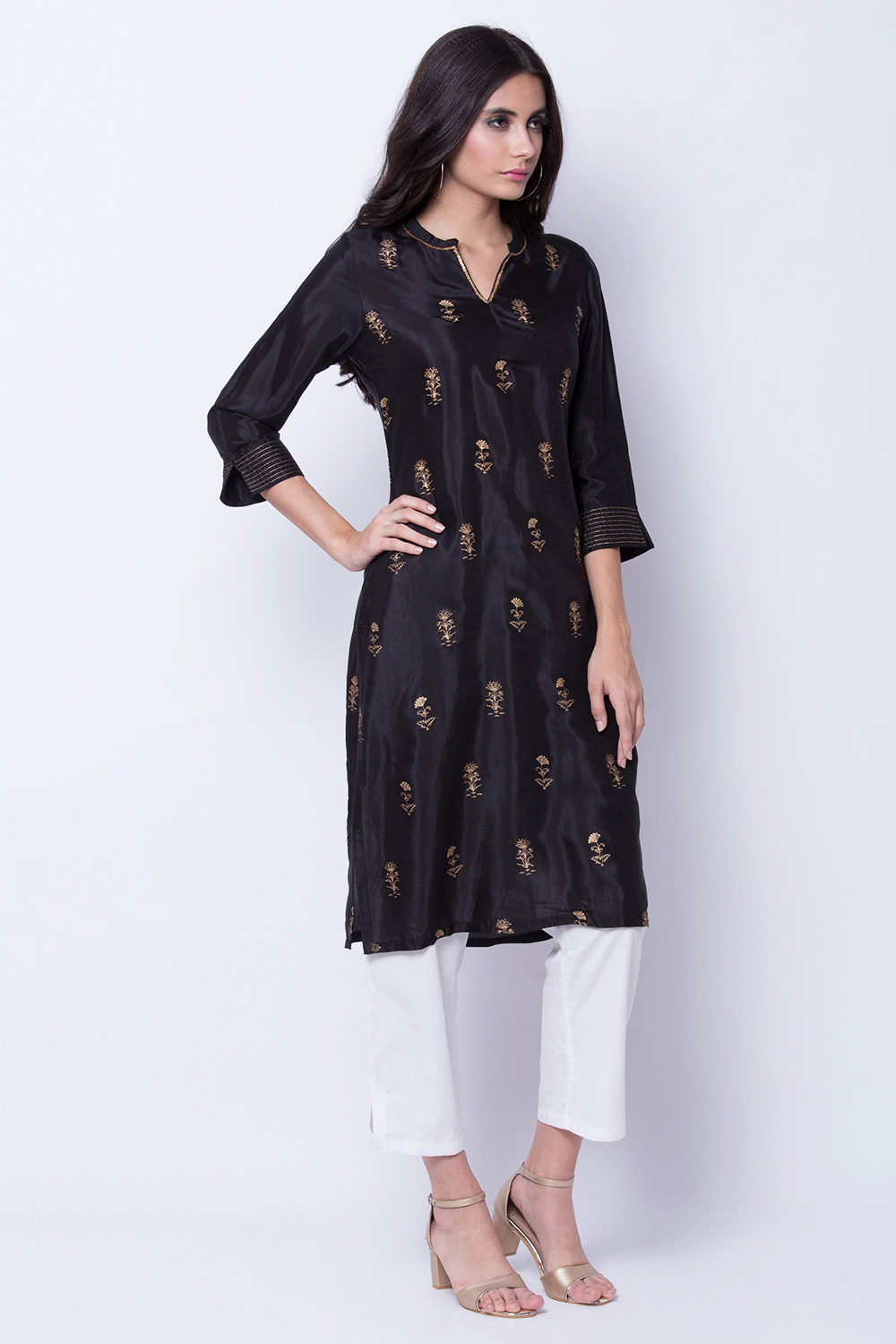 Maroon Shantoon Straight Kurta image number 2