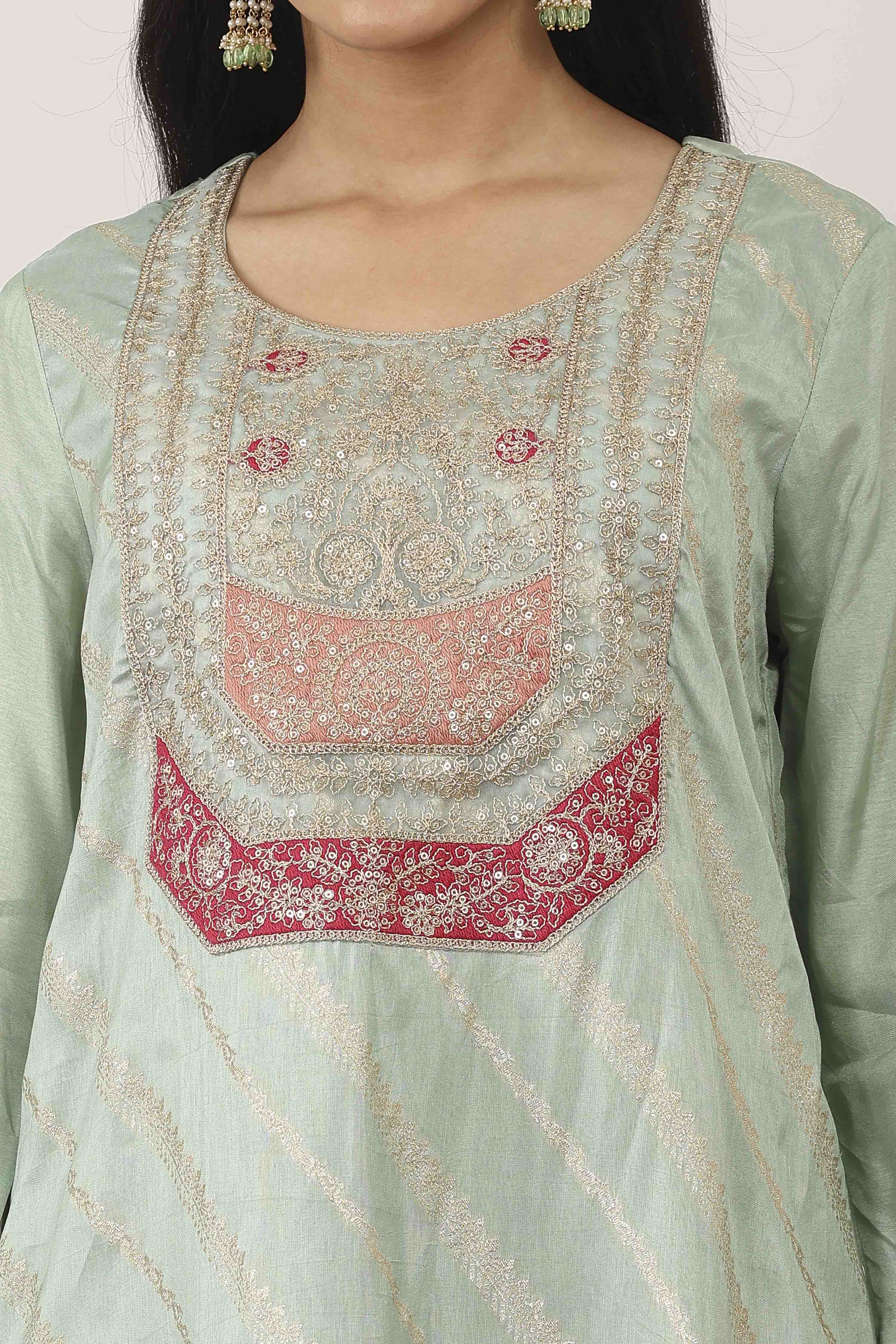 Green Viscose Straight Suit Sets image number 1