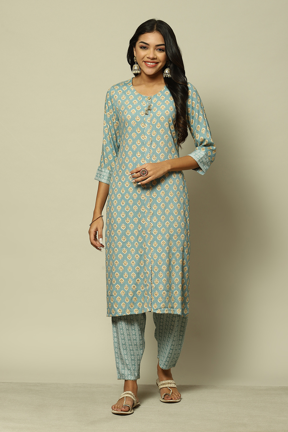 Blue Cotton Blend Straight Printed Kurta Palazzo Suit Set image number 6