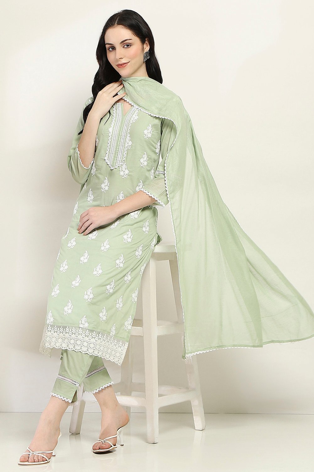 Lilac Cotton Embroidered Straight Suit Set image number 0