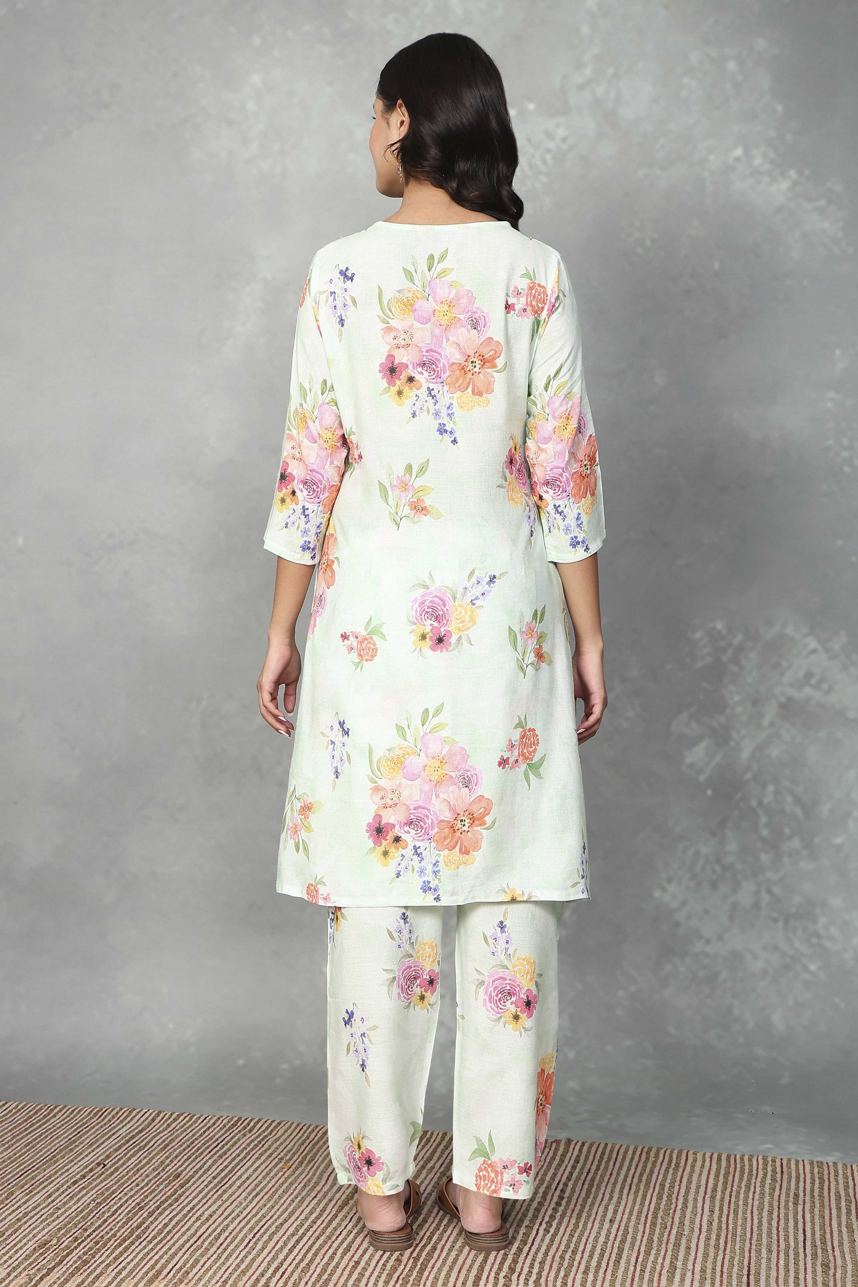 Green Viscose Rayon Kurta Pants Set image number 4