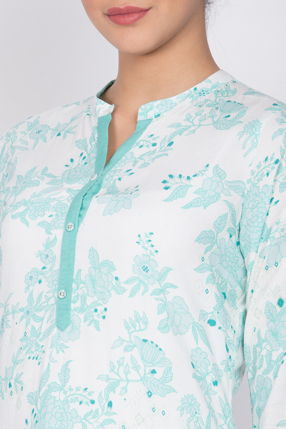 Green Viscose Straight Suit Set image number 1