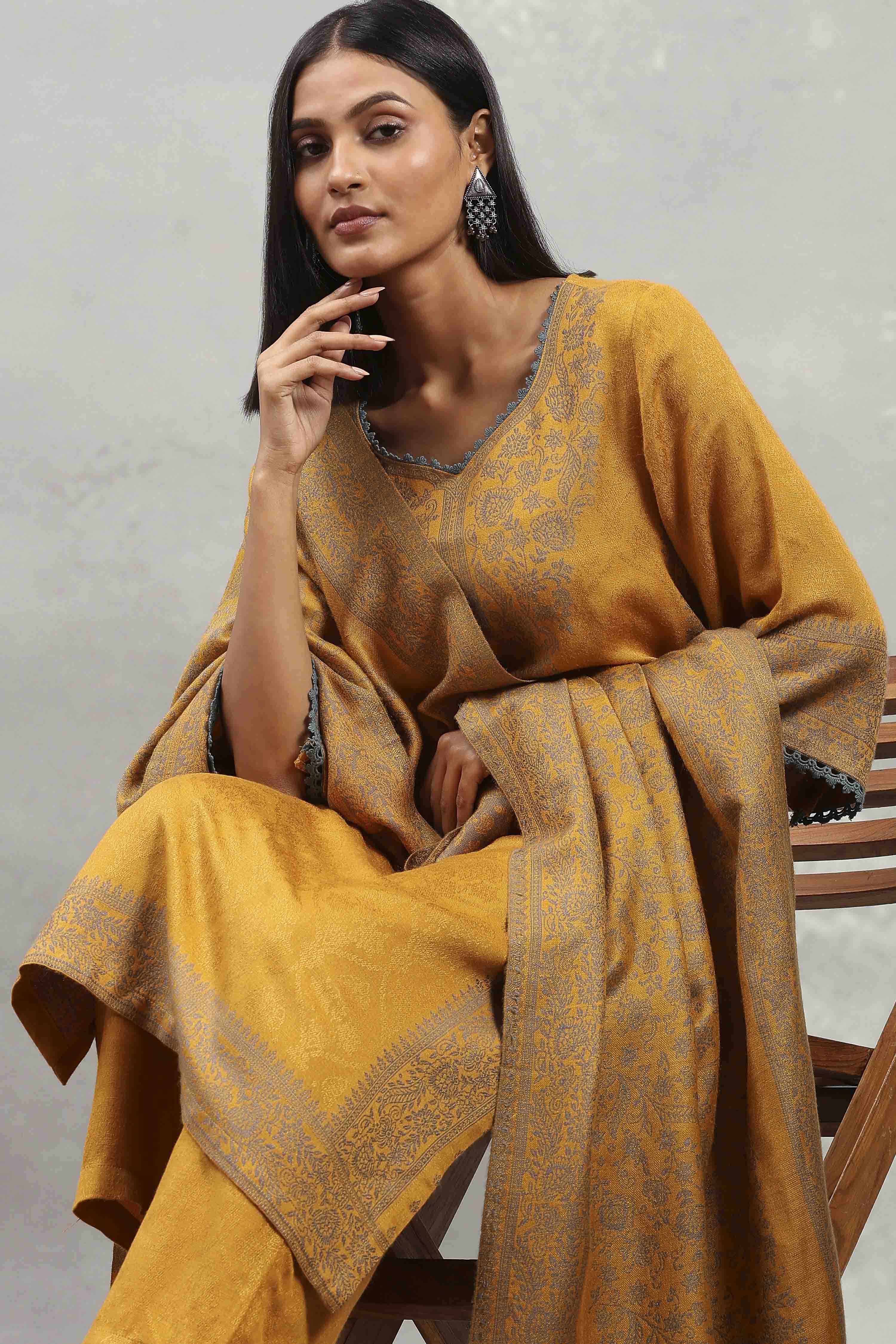 Yellow Polyester Yarndyed Straight Suit Set image number 7