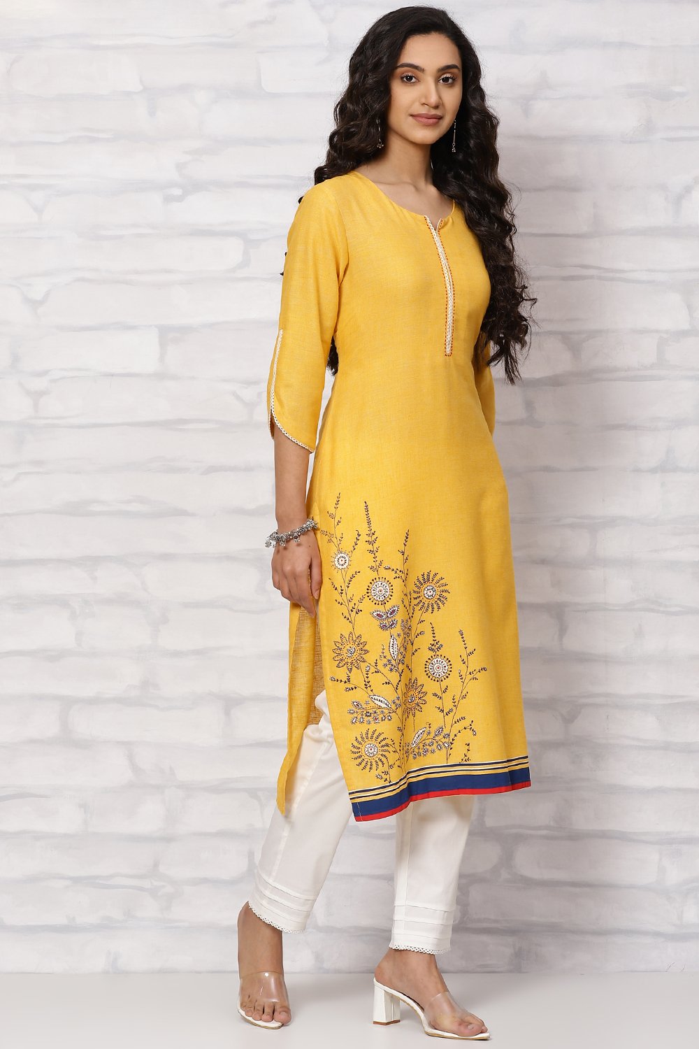 Mustard Art Silk Straight Kurta image number 3