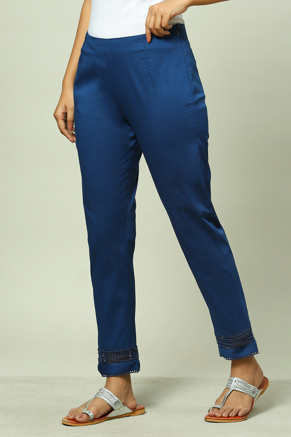 Indigo Cotton Blend Slim Pant image number 2