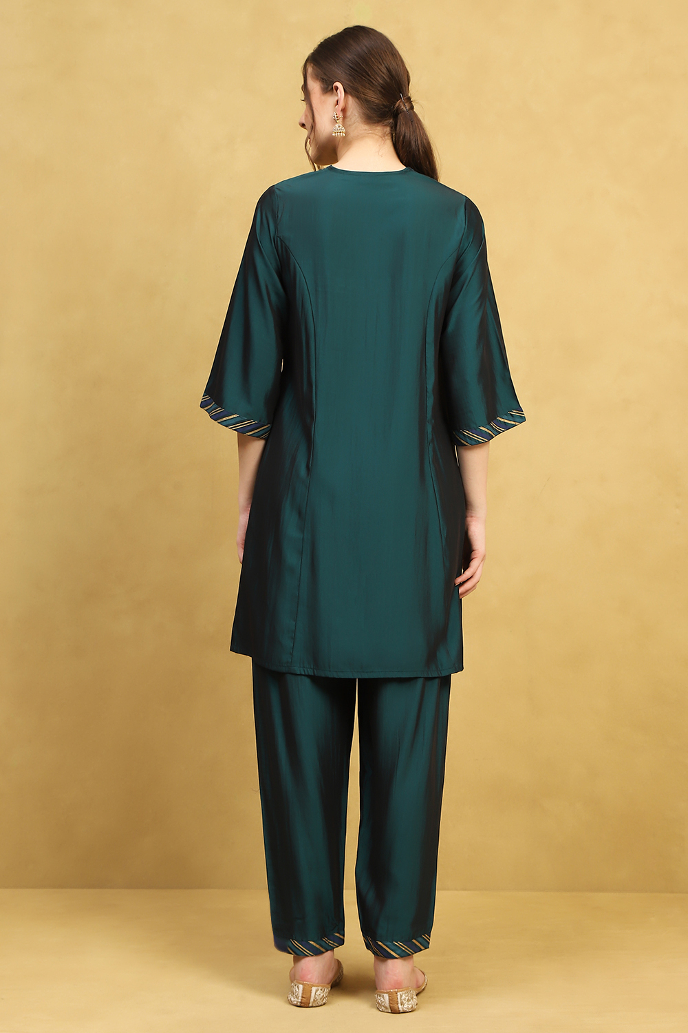 Deep Green Polyester Blend Embroidered A-Line Suit Set image number 4