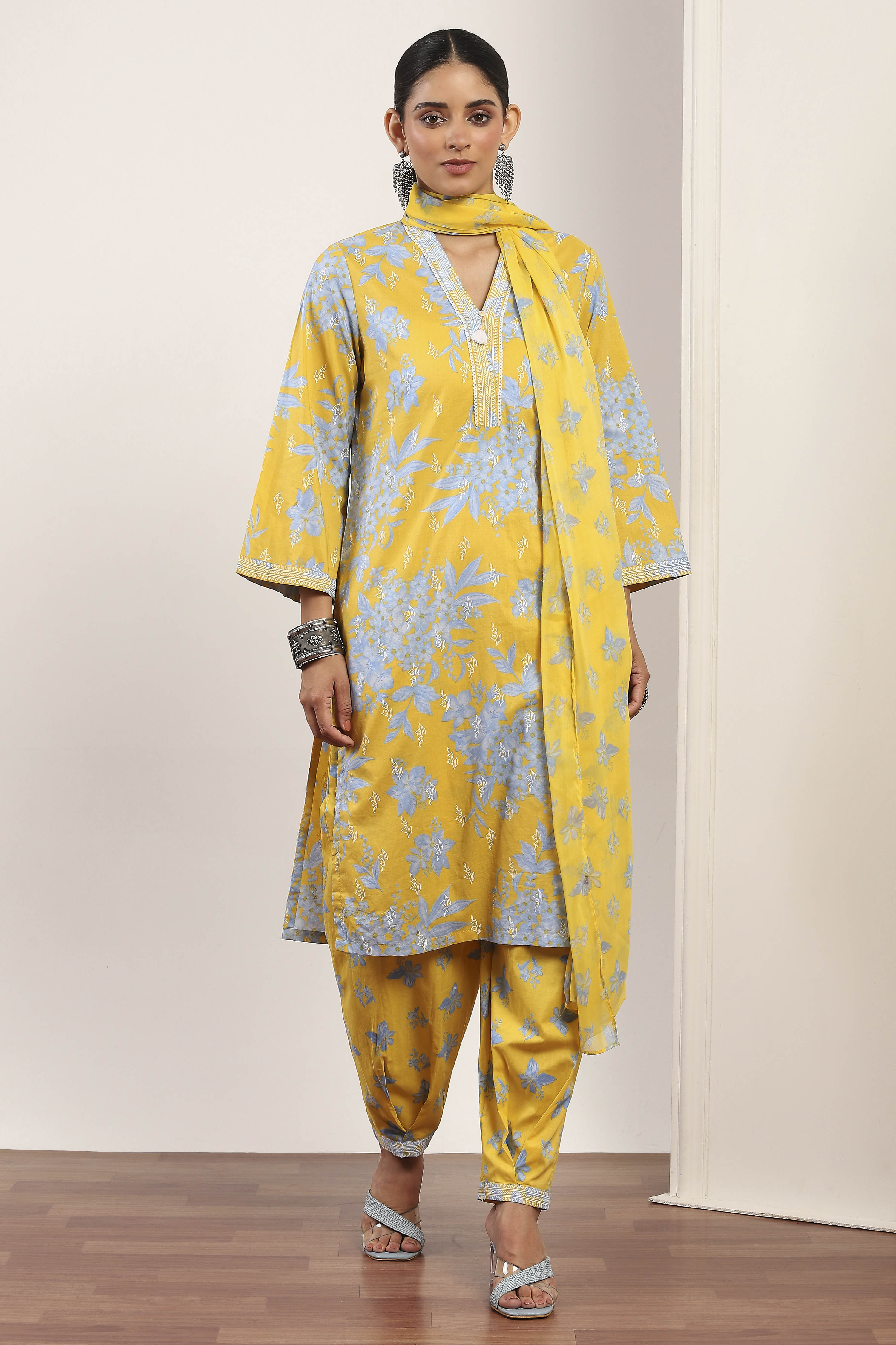 Pink Cotton Straight Suit Sets image number 6
