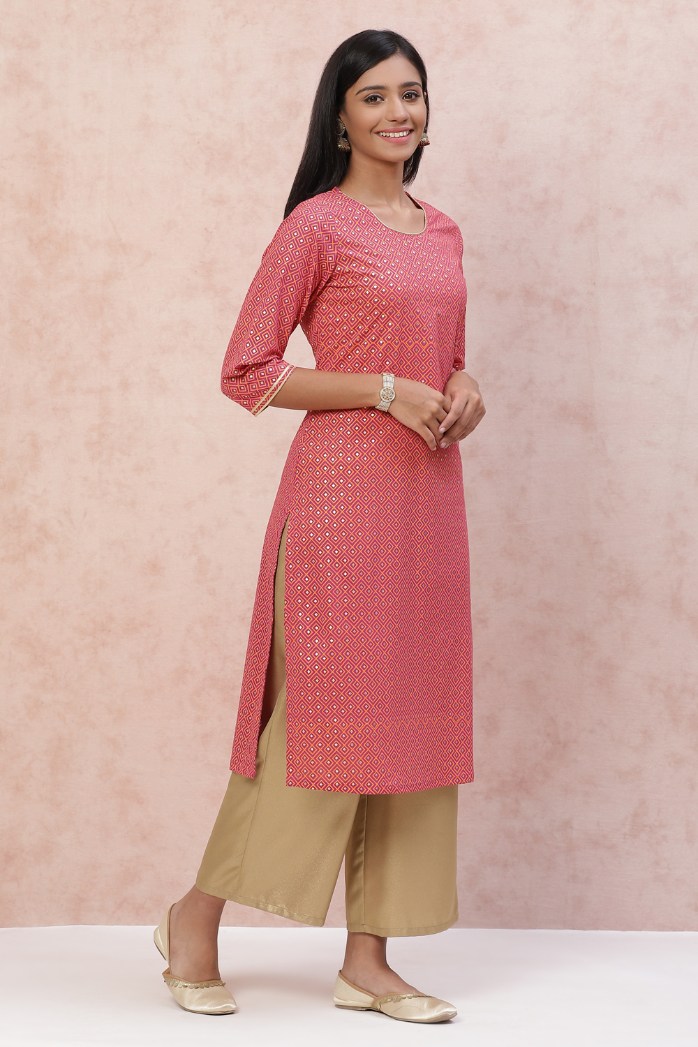 Magenta Cambric Cotton Straight Kurta image number 3