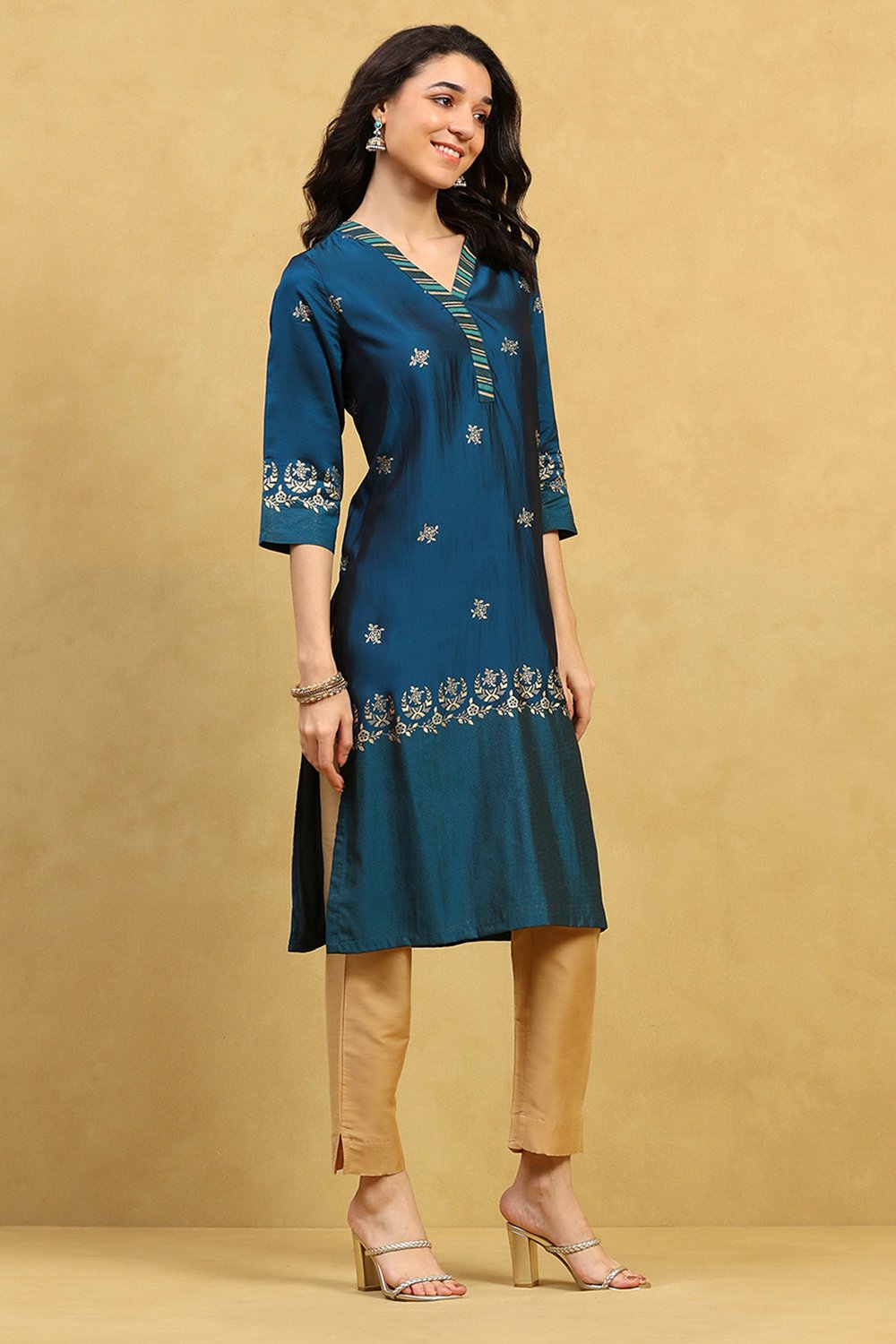 Blue Art Silk Printed Straight Kurta image number 4