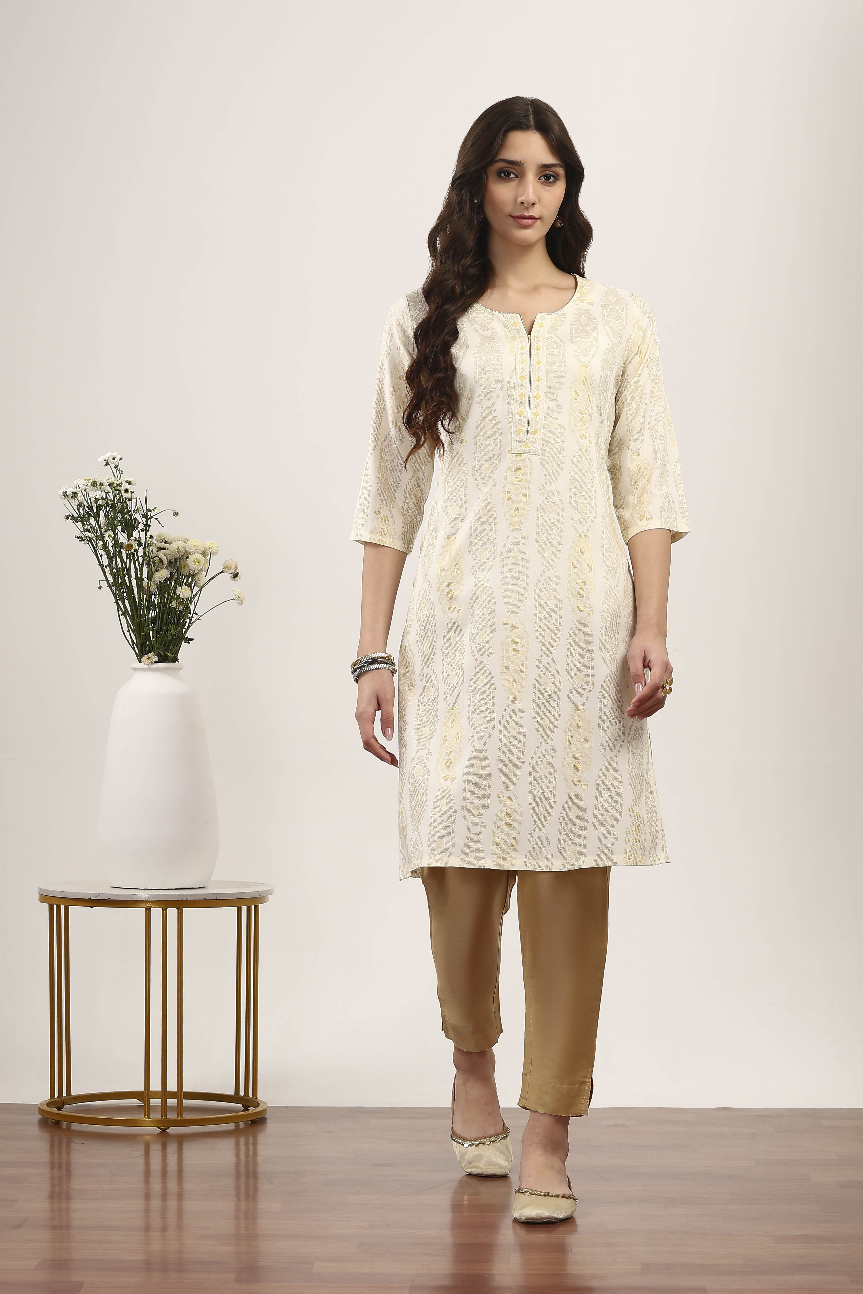 Blue Rayon Straight Kurtas image number 5