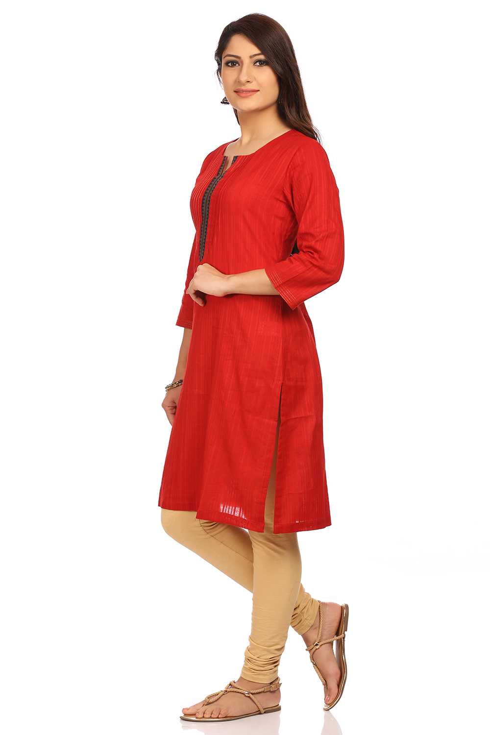 Red Straight Cotton Kurta image number 2