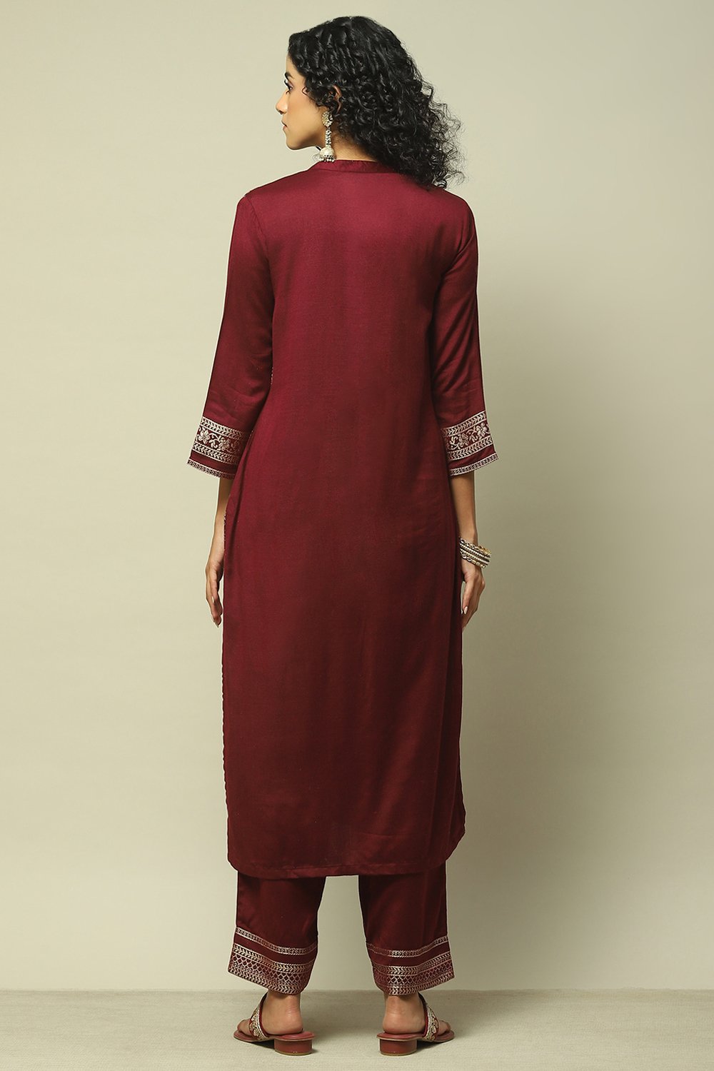 Maroon Poly Viscose Straight Yarndyed Kurta Palazzo Suit Set image number 6