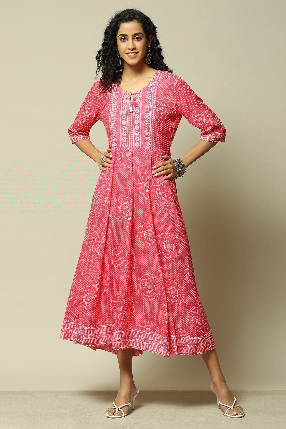 Pink LIVA Straight Printed Kurta image number 0