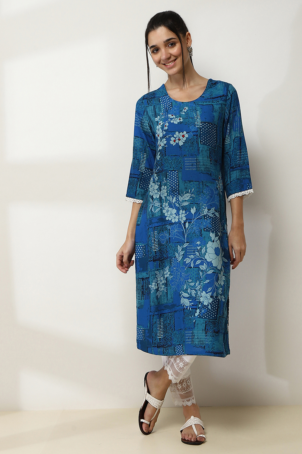 Indigo Viscose Rayon Straight Kurta image number 5
