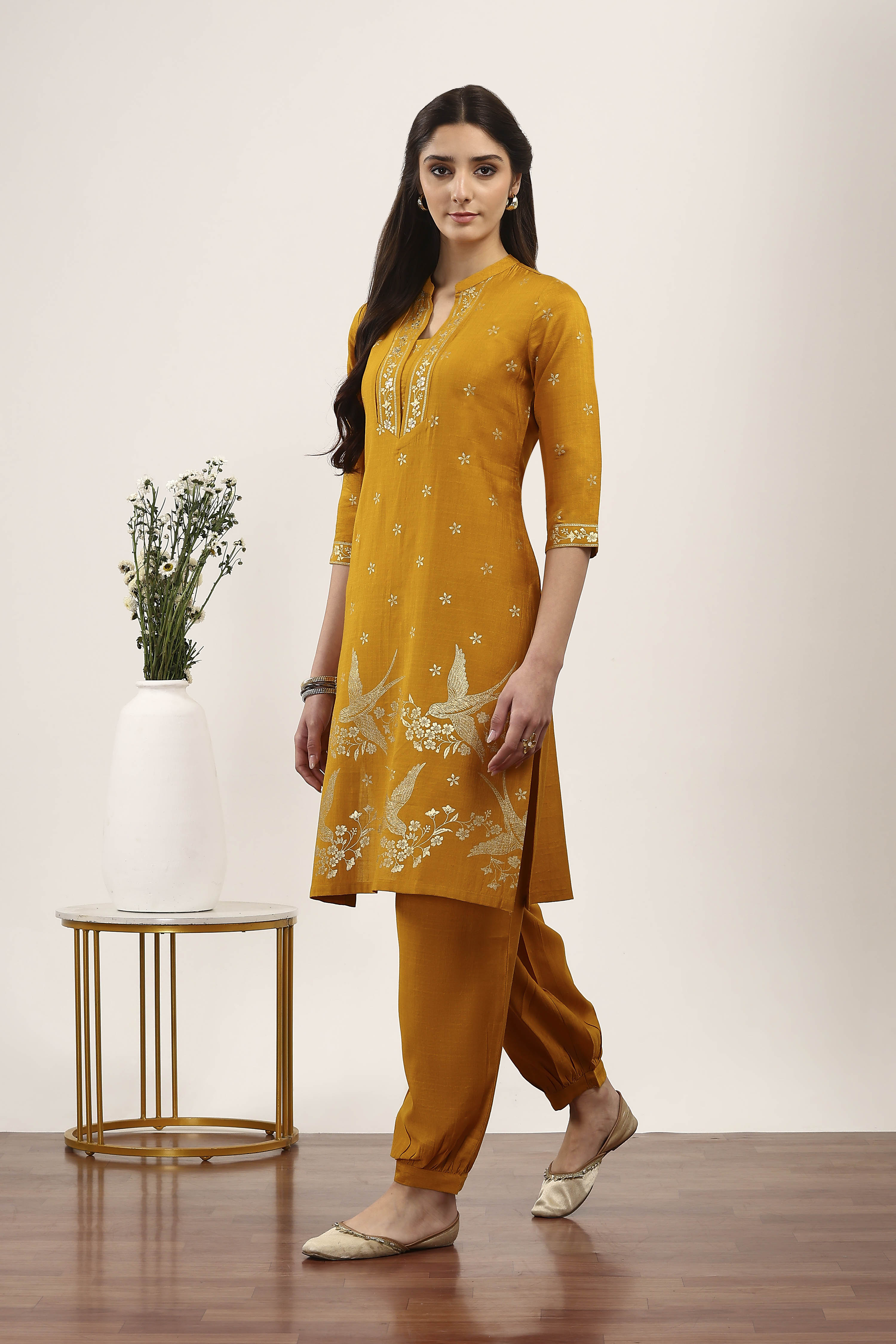 Yellow Viscose Polyester Kurta Pants Set image number 3