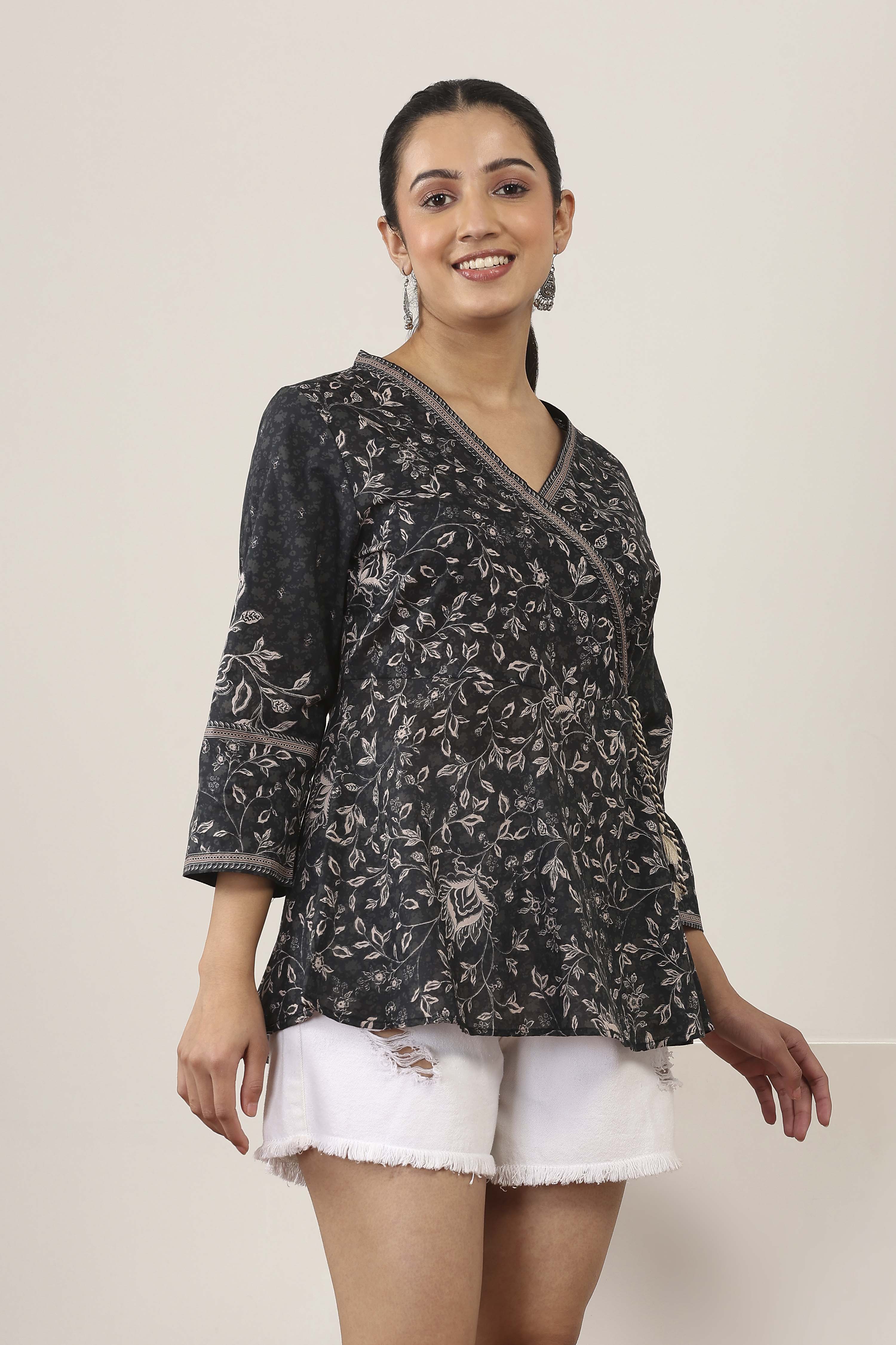 Black Cotton Top image number 4