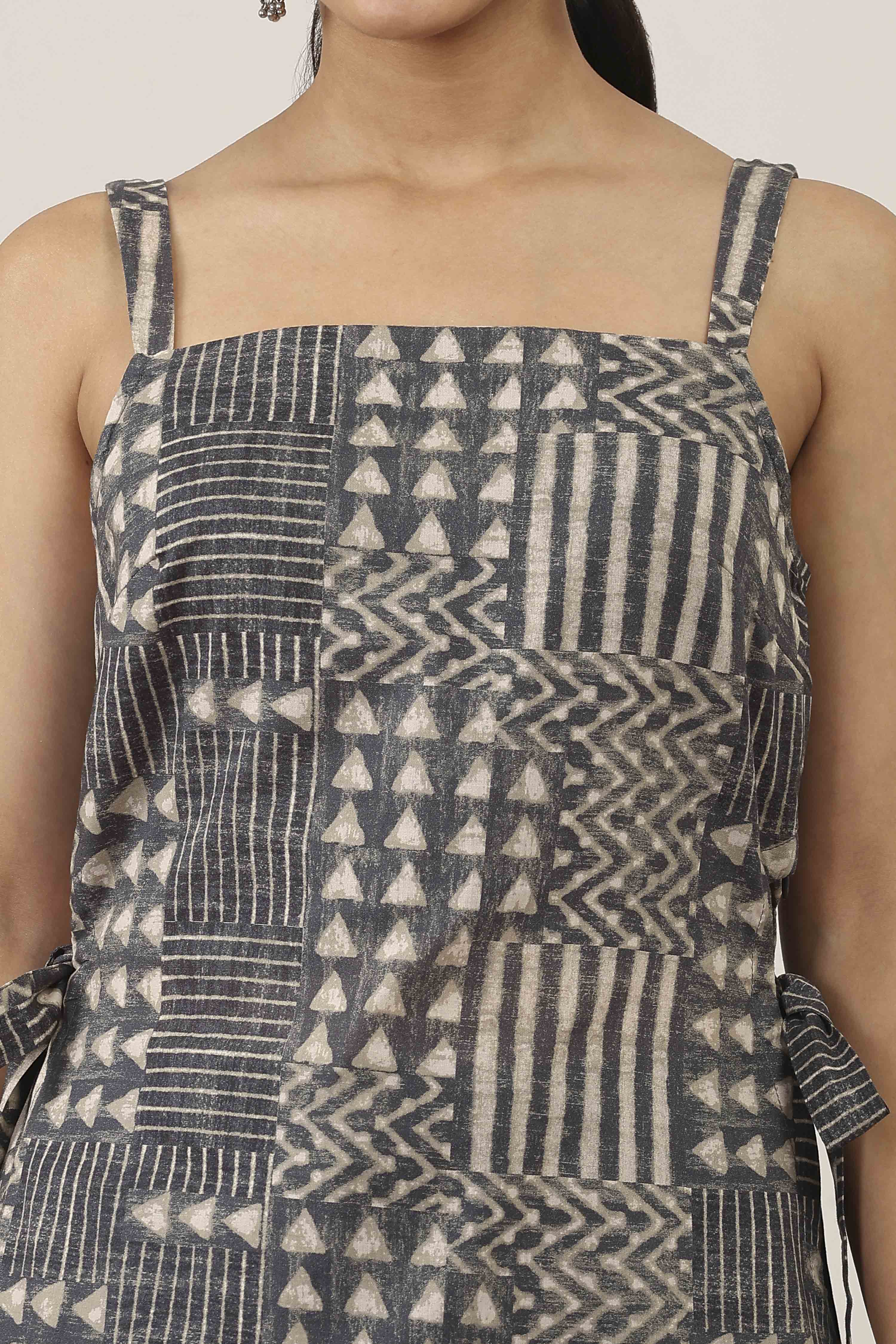 Beige Cotton Straight Kurtas image number 1