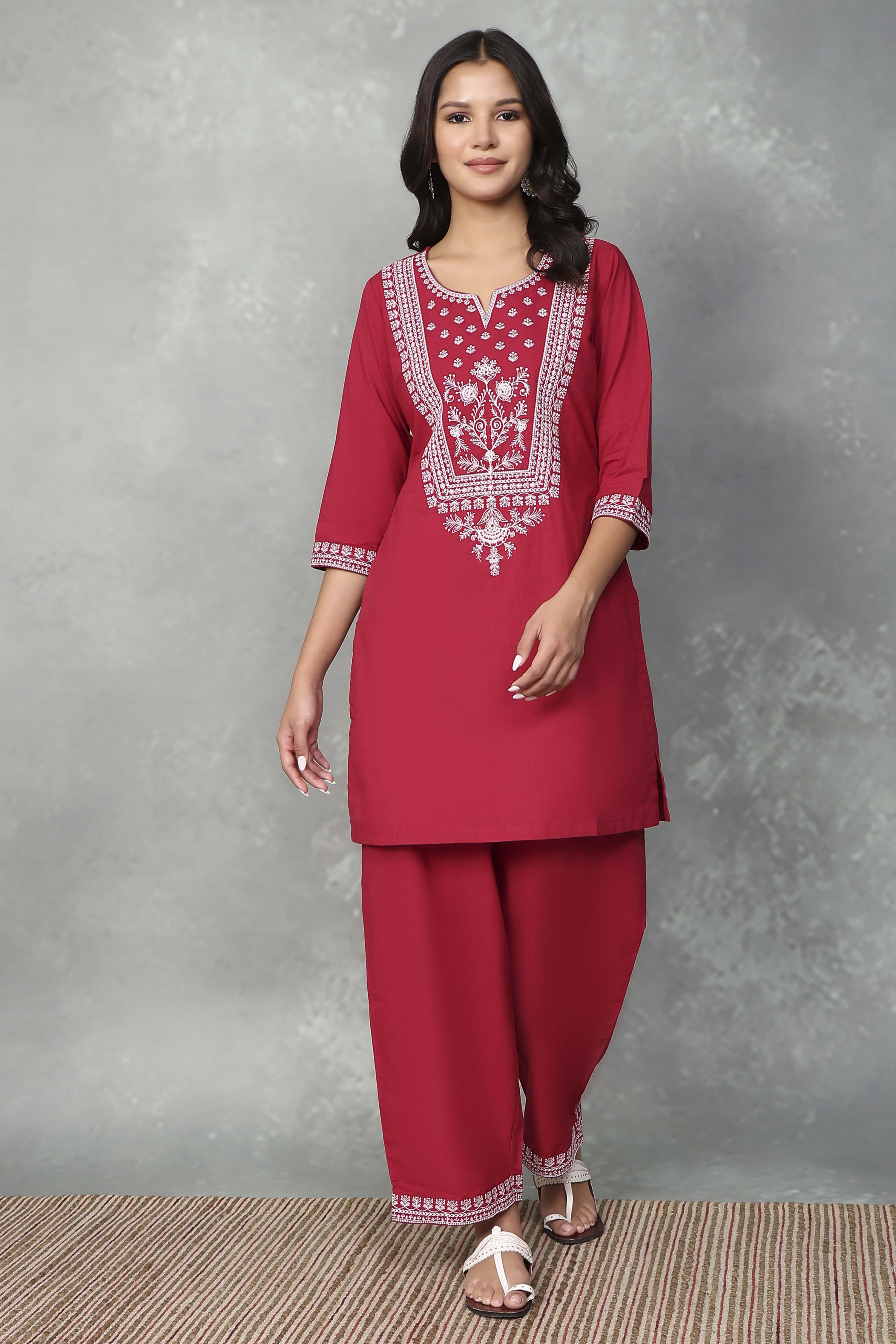 Red Cotton Kurta Pants Set image number 6