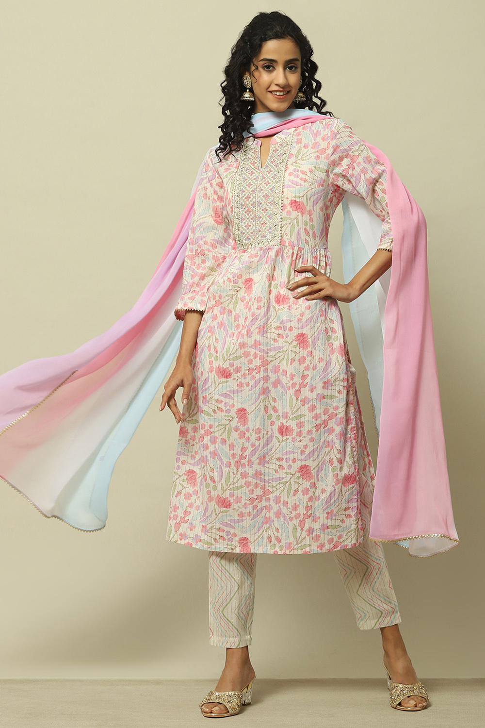 Pink Cotton Blend Printed Kurta & Pants Suit Set image number 0
