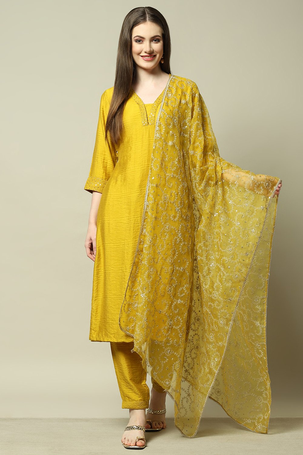 Yellow Organza Yard-dyed Kurta & Pants Suit Set image number 7