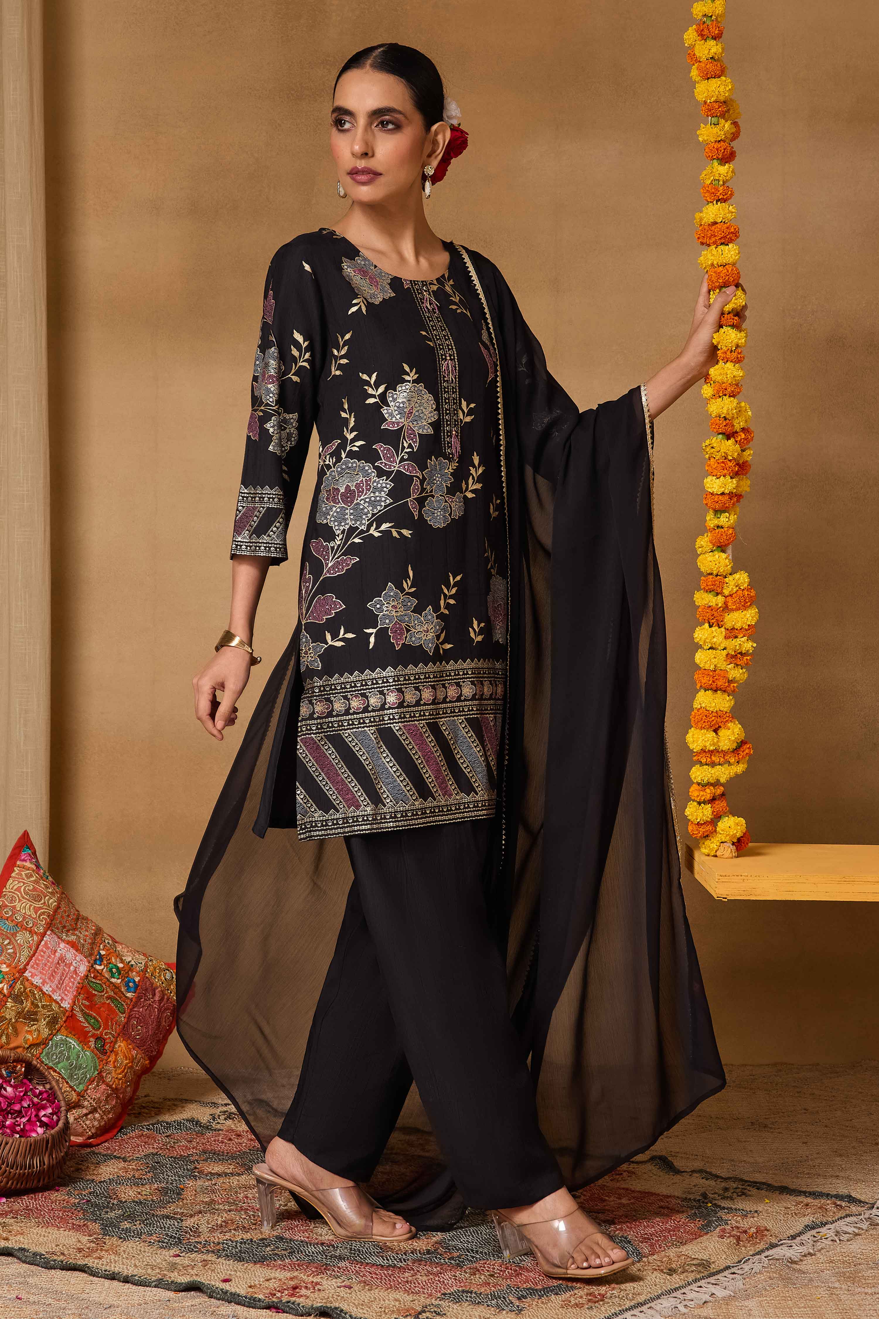 Black Viscose Blend Straight Printed Suit Set image number 6