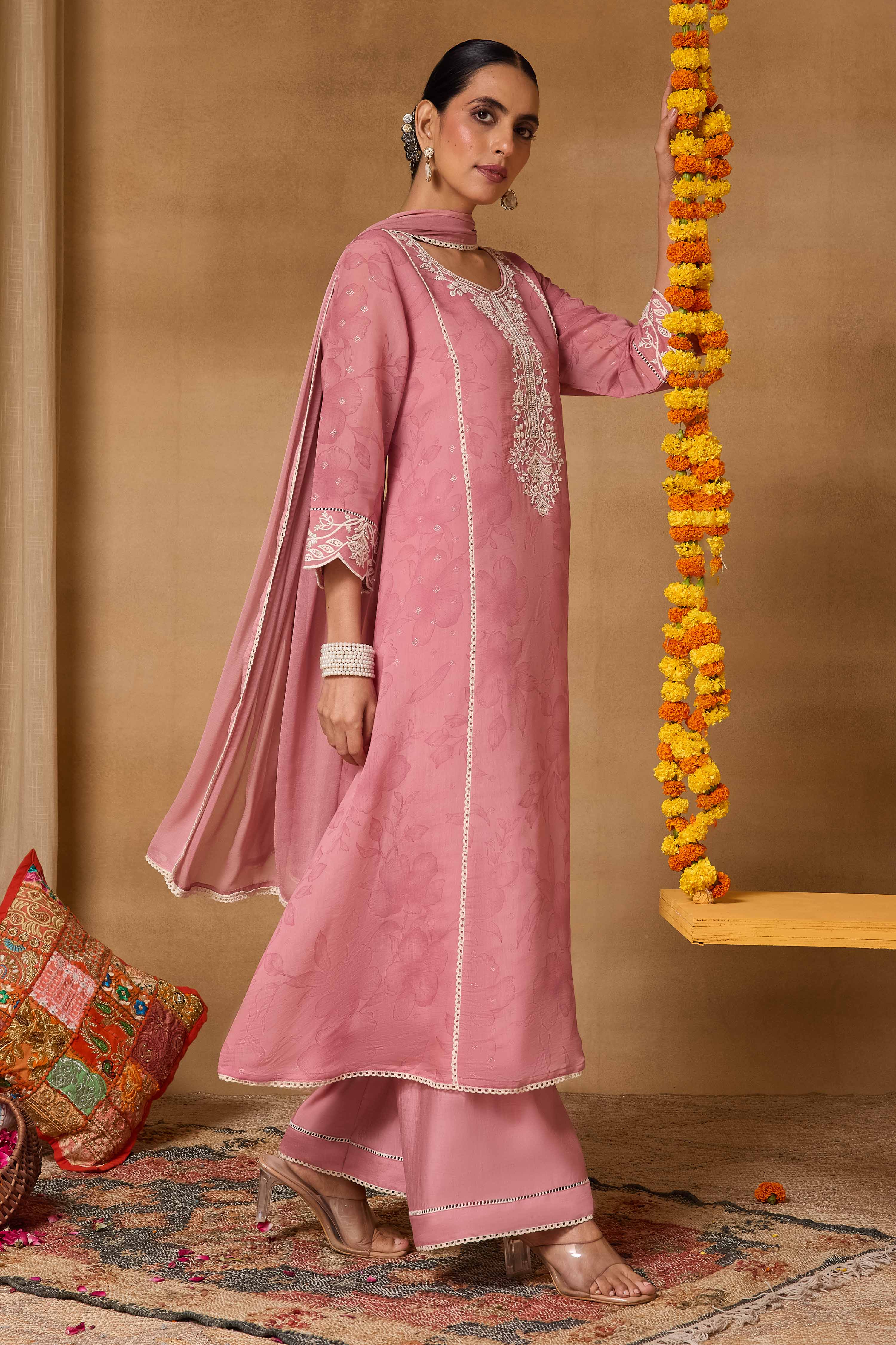Pink Polyester A-Line Printed Suit Set image number 6