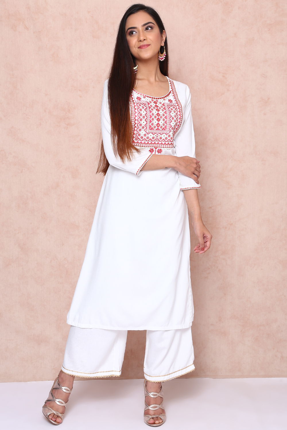 White Viscose Rayon Straight Kurta image number 1