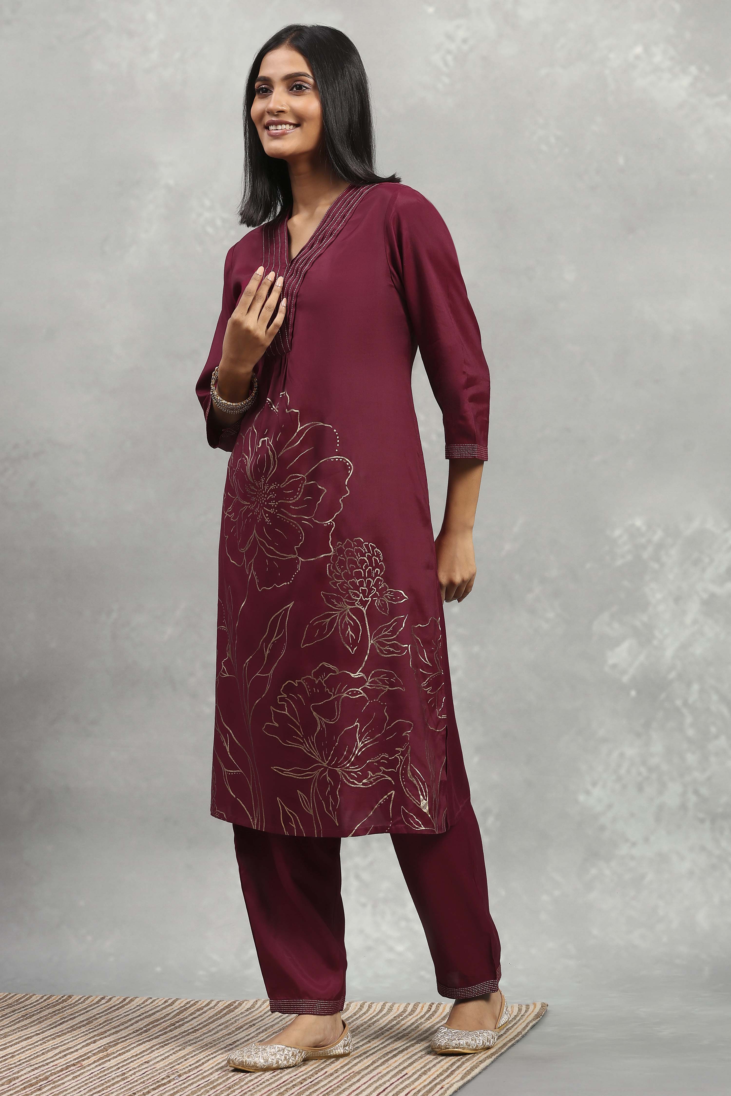 Green Viscose Rayon Printed A-Line Kurta Pants Set image number 3