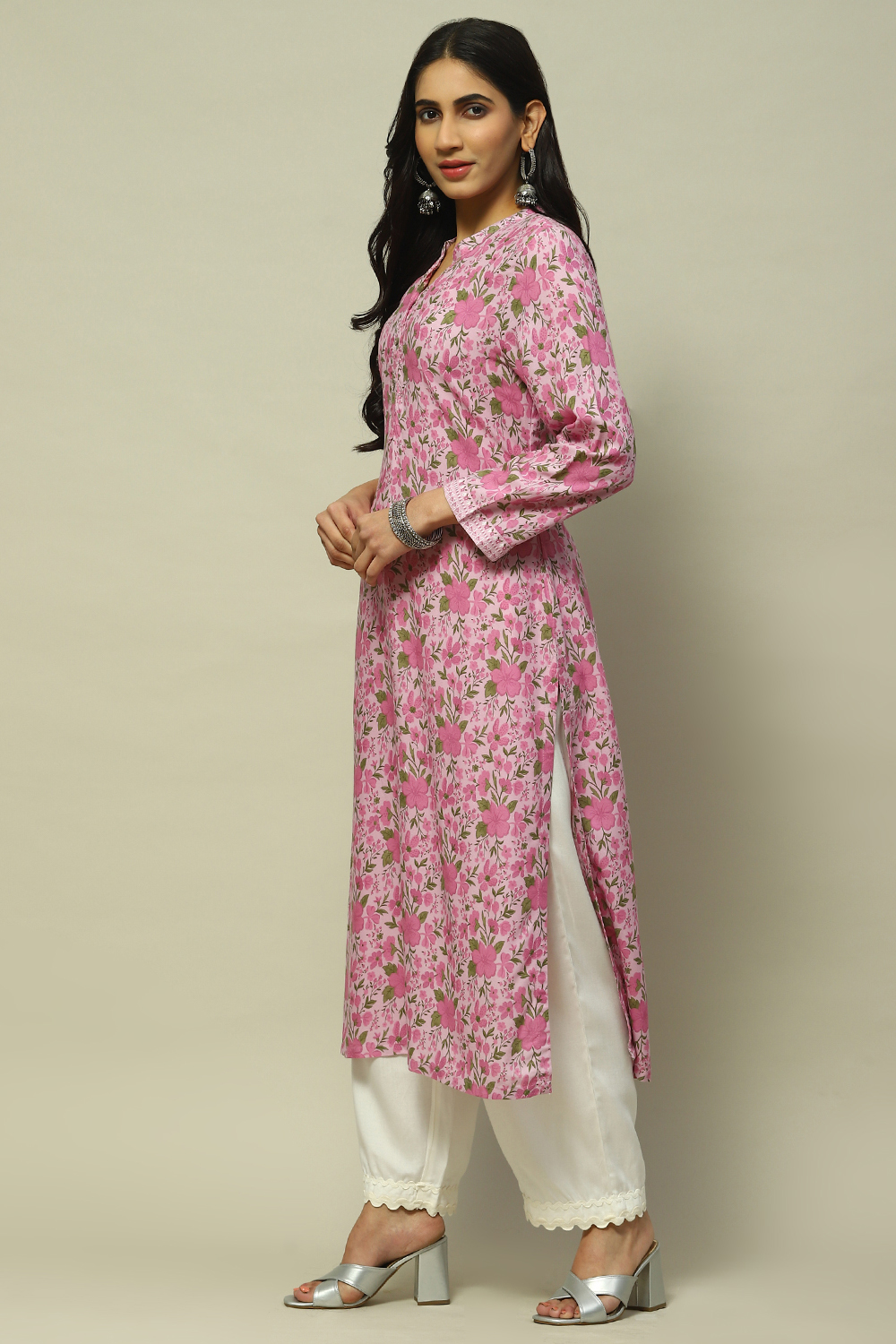 Pink Rayon Staight Kurta image number 2