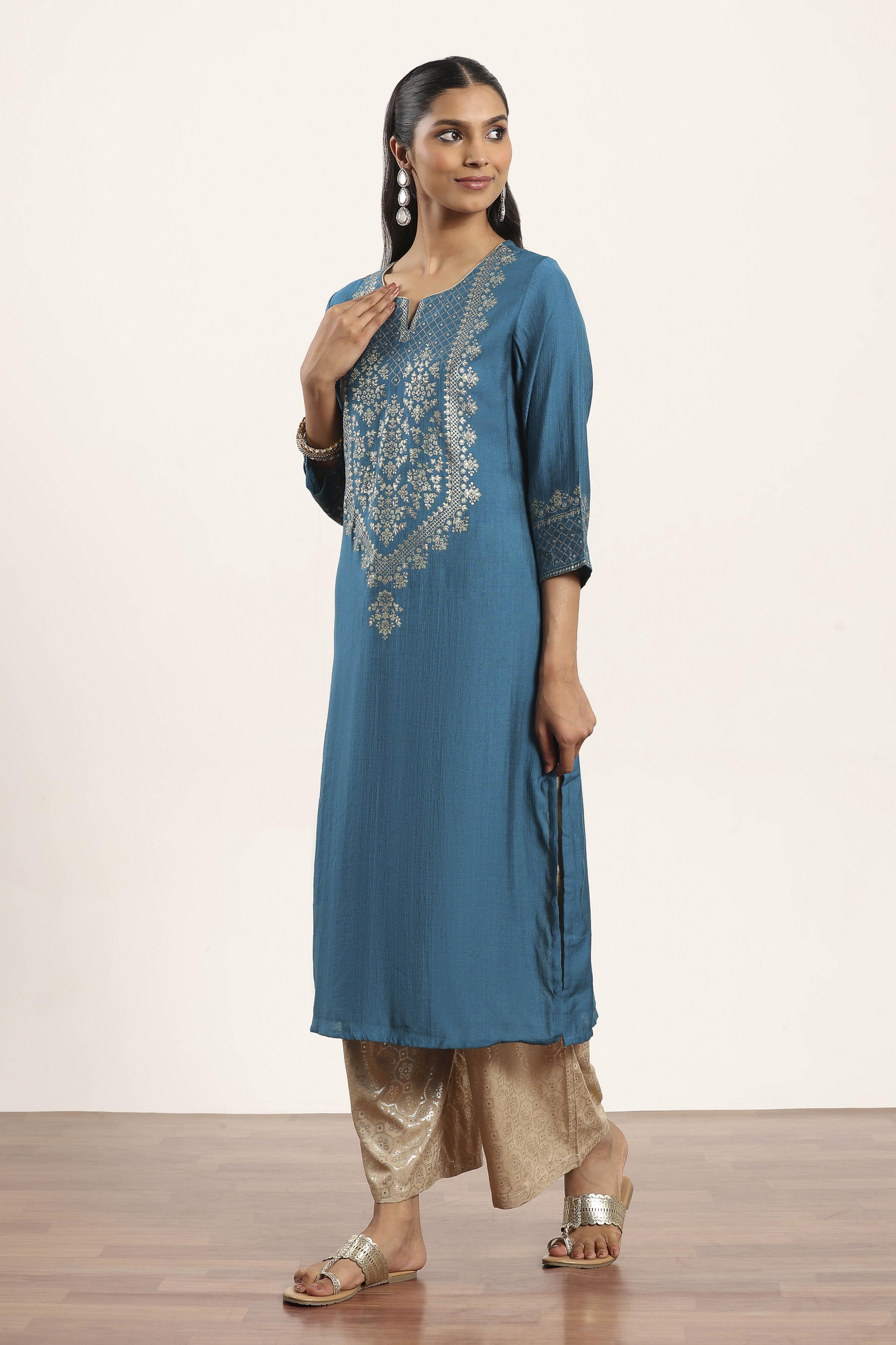Aqua Viscose Rayon Straight Kurta Pants Set image number 3